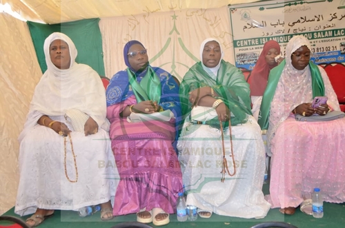 Photo 214 de l'album Prestations des NDONGOS - Conférence Islamique Edition 2025